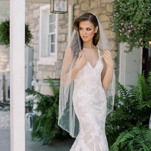 TONI FEDERICI 'Eclipse' Wedding Veil | NWT | 48"